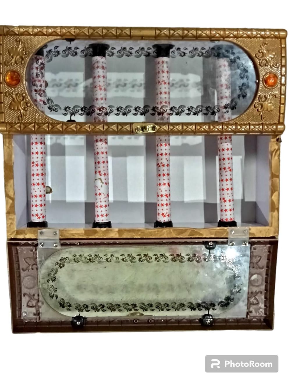 bangls stand .chori stand ..colour golden .mehroon